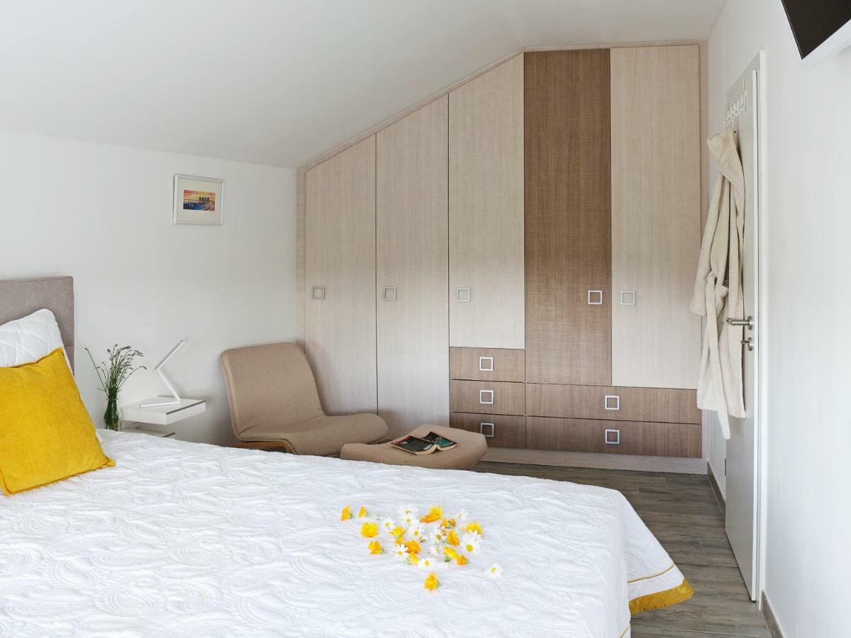 Holiday House Kalimero Primosten Bagian luar foto